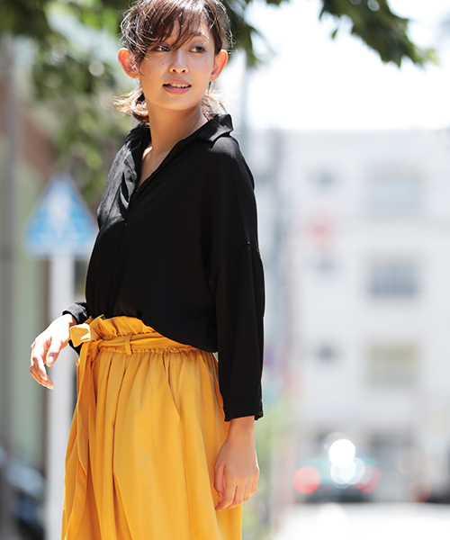 Denime（ドゥニーム）の「スキッパーとろみブラウス（シャツ/ブラウス・レディース・グレー/ホワイト/ブラック・FREE）」の3枚目の写真