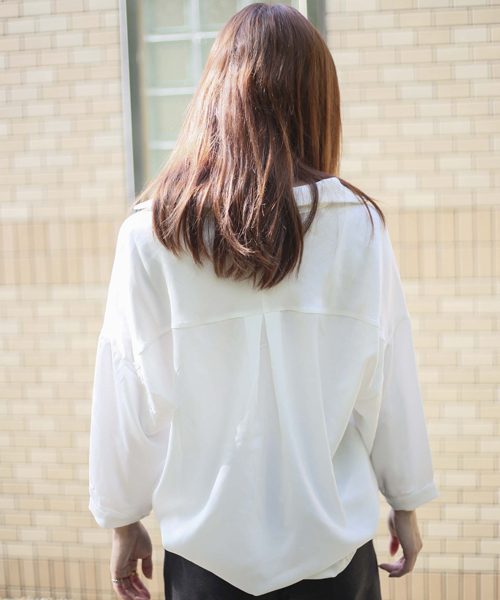 Denime（ドゥニーム）の「スキッパーとろみブラウス（シャツ/ブラウス・レディース・グレー/ホワイト/ブラック・FREE）」の12枚目の写真