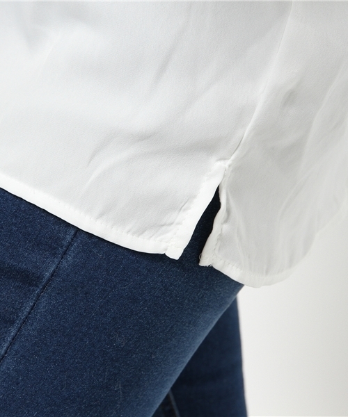 Denime（ドゥニーム）の「スキッパーとろみブラウス（シャツ/ブラウス・レディース・グレー/ホワイト/ブラック・FREE）」の5枚目の写真