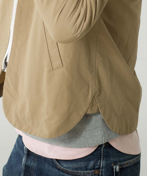 Denime(ドゥニーム)の「64ミリタリーZIPシャツ(ナイロンジャケット・メンズ・ベージュ/ネイビー/カーキ・MEDIUM/LARGE)」の7枚目の写真