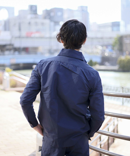 Denime(ドゥニーム)の「64ミリタリーZIPシャツ(ナイロンジャケット・メンズ・ベージュ/ネイビー/カーキ・MEDIUM/LARGE)」の22枚目の写真