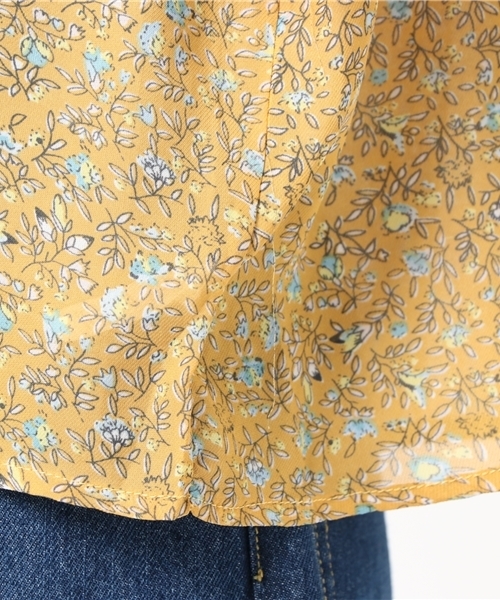 MERLOT(メルロー)の「フラワー柄ギャザーネックフレアスリーブブラウス1165(シャツ/ブラウス・レディース・ネイビー/イエロー/グリーン・FREE)」の13枚目の写真