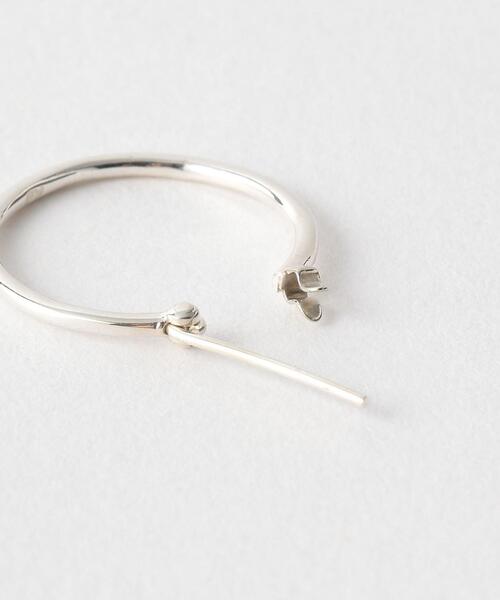 BEAUTY&YOUTH UNITED ARROWS（ビューティーアンドユースユナイテッドアローズ）の「BY フープ ピアス（ピアス（片耳用）・メンズ・ゴールド/シルバー/その他1・フリー）」の9枚目の写真