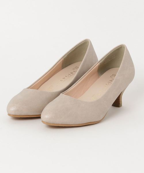 GeeRA（ジーラ）の「【匠シリーズ】優しい履き心地のプレーンパンプス（パンプス・レディース・レッド系その他/ブルー系その他/ブラック系その他/ブラック/ベージュ系その他/ネイビー/シルバー/ベージュ・24.0cm/24.5cm/23.5cm/22.5cm/23.0cm/23.5㎝/25cm/24cm/24.5㎝/23cm/22.5㎝）」の4枚目の写真