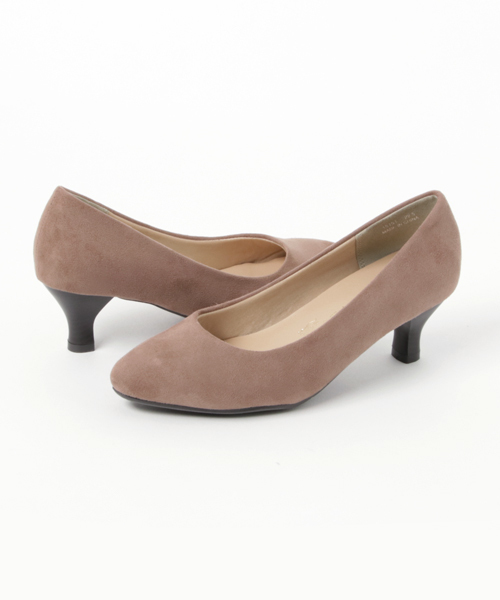 GeeRA（ジーラ）の「【匠シリーズ】優しい履き心地のプレーンパンプス（パンプス・レディース・レッド系その他/ブルー系その他/ブラック系その他/ブラック/ベージュ系その他/ネイビー/シルバー/ベージュ・24.0cm/24.5cm/23.5cm/22.5cm/23.0cm/23.5㎝/25cm/24cm/24.5㎝/23cm/22.5㎝）」の5枚目の写真