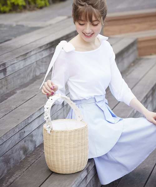 tocco closet（トッコ　クローゼット）の「 お花×スタッズかごバック（かごバッグ・レディース・ブラック/ホワイト・FREE）」の16枚目の写真