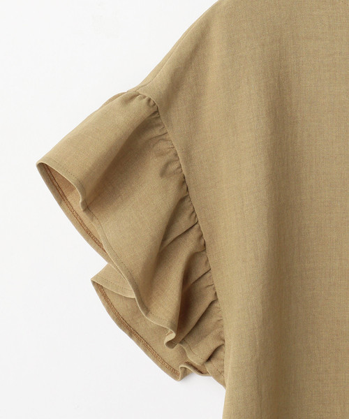 Tiara（ティアラ）の「麻調袖フリルブラウス（シャツ/ブラウス・レディース・ネイビー/ベージュ/グリーン/アイボリー/キャメル・FREE）」の8枚目の写真