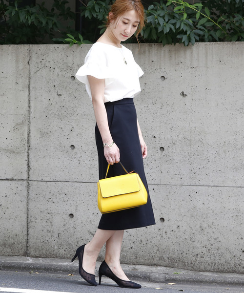 Tiara（ティアラ）の「麻調袖フリルブラウス（シャツ/ブラウス・レディース・ネイビー/ベージュ/グリーン/アイボリー/キャメル・FREE）」の19枚目の写真