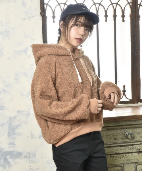 OLIVE des OLIVE（オリーブデオリーブ）の「ボア パーカー（パーカー・レディース・オフホワイト/キャメル/グレイッシュベージュ・FREE）」の21枚目の写真