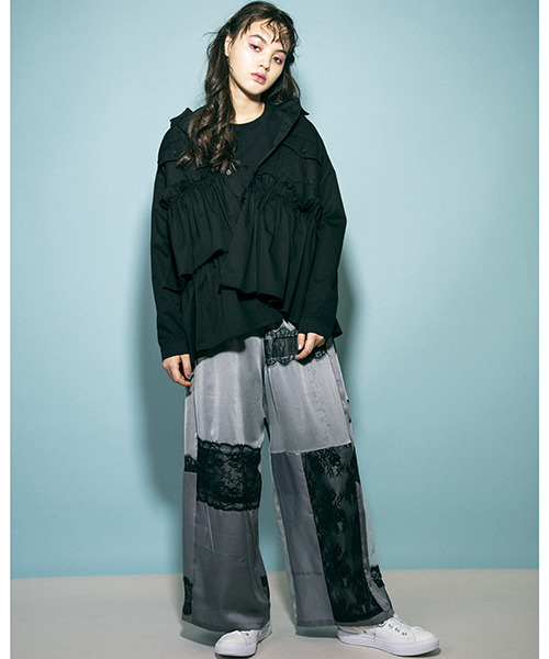 Candy Stripper（キャンディストリッパー）の「RANDOM FRILL シャツ（シャツ/ブラウス・レディース・ホワイト/ブラック/インディゴブルー・2）」の7枚目の写真