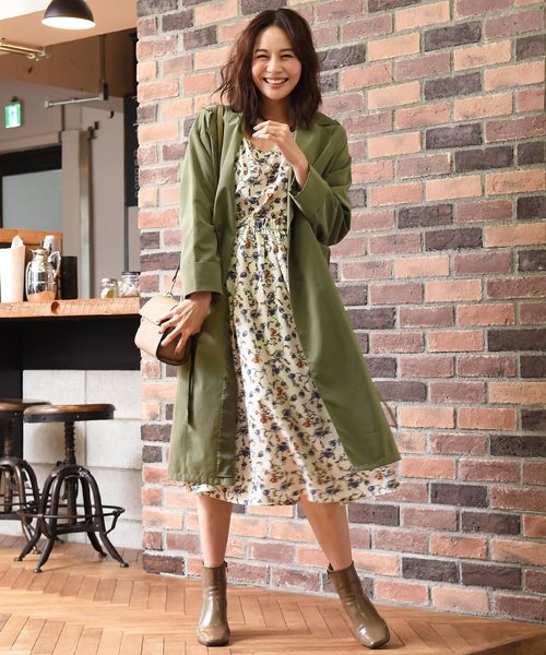Luz Llena(ラズレナ)の「花柄プリントバックリボンワンピース(ワンピース・レディース・パープル/アイボリー/イエロー・MEDIUM)」の10枚目の写真