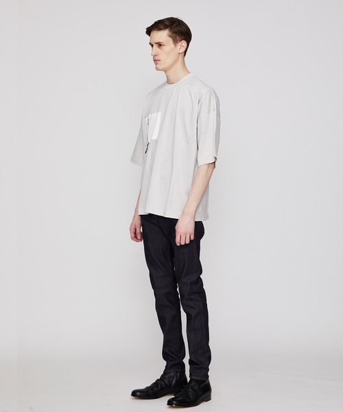 JOHN LAWRENCE SULLIVAN（ジョンローレンスサリバン）の「【JOHN LAWRENCE SULLIVAN】テーパードデニムパンツ（デニムパンツ・メンズ・ブラック/ブルー・44/42）」の6枚目の写真