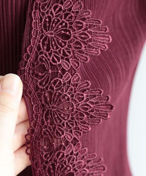 cawaii（カワイイ）の「動く度揺らめく美レース。アコーディオンプリーツワンピース（ワンピース・レディース・レッド・FREE）」の2枚目の写真