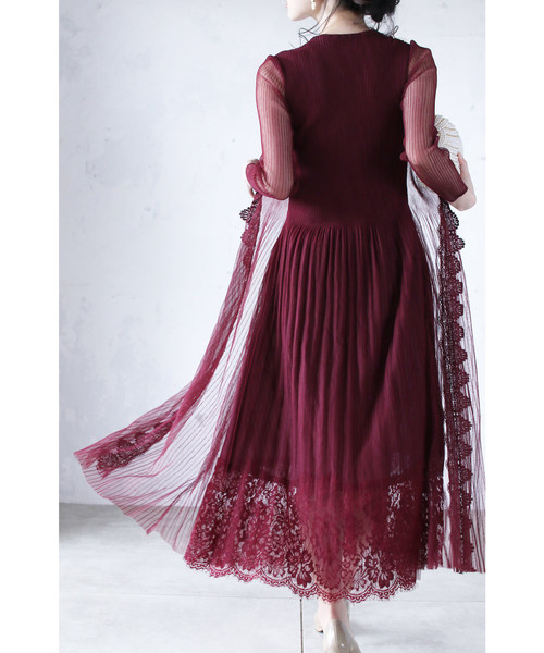 cawaii（カワイイ）の「動く度揺らめく美レース。アコーディオンプリーツワンピース（ワンピース・レディース・レッド・FREE）」の7枚目の写真