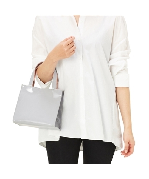 Francfranc（フランフラン）の「エナメルバッグ グレー（ショルダーバッグ・レディース・グレー・FREE）」の6枚目の写真