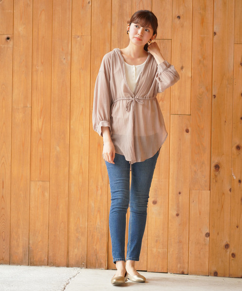 rps(アールピーエス)の「エステルガーゼフード付きブラウス(シャツ/ブラウス・レディース・ベージュ/ネイビー/オフホワイト・M)」の7枚目の写真