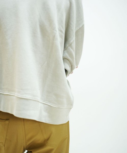 KAIKO(カイコー)の「KAIKO OBLONG H.N SWEAT PIGMENT(スウェット・メンズ・ライトブラック/ライトグレー/レッド系その他・S/M/L)」の10枚目の写真