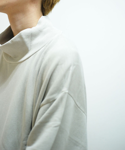 KAIKO(カイコー)の「KAIKO OBLONG H.N SWEAT PIGMENT(スウェット・メンズ・ライトブラック/ライトグレー/レッド系その他・S/M/L)」の7枚目の写真