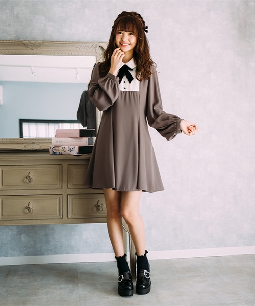 ROJITA（ロジータ）の「メイドライク長袖OP（ワンピース・レディース・ブラック/ブラウン/ボルドー・FREE）」の18枚目の写真