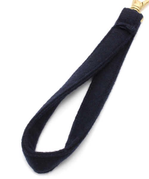 BEAMS BOY（ビームスボーイ）の「WINTER HEAVEN / シニール ジップクラッチ（クラッチバッグ・レディース・ネイビー/その他1・ONE SIZE）」の8枚目の写真