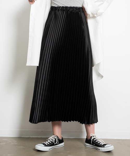 Aunt Marie's(アントマリーズ)の「AUNT MARIE’S サテンプリーツロングスカート(スカート・レディース・ブラック/ベージュ/ブルー/ナチュラル・FREE)」の9枚目の写真