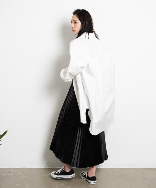 Aunt Marie's(アントマリーズ)の「AUNT MARIE’S サテンプリーツロングスカート(スカート・レディース・ブラック/ベージュ/ブルー/ナチュラル・FREE)」の5枚目の写真