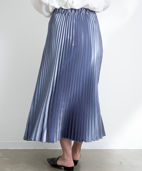 Aunt Marie's(アントマリーズ)の「AUNT MARIE’S サテンプリーツロングスカート(スカート・レディース・ブラック/ベージュ/ブルー/ナチュラル・FREE)」の13枚目の写真