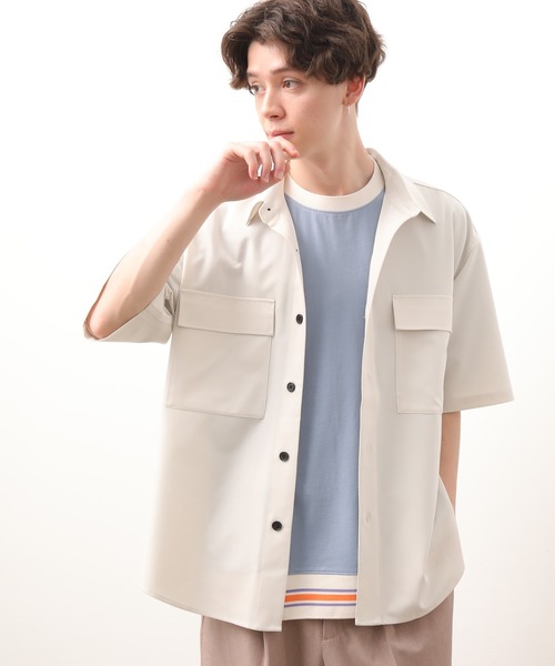 JUNRED(ジュンレッド)の「ワイドプラケットショートスリーブシャツ(シャツ/ブラウス・メンズ・ホワイト/チャコールグレー/サックスブルー・S/M/L)」の2枚目の写真