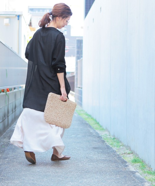 reca（レカ）の「バンドカラーシアーロングシャツ（シャツ/ブラウス・レディース・ブラック/オフホワイト/ピンク・M）」の10枚目の写真