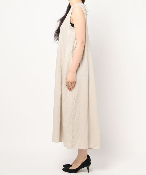 LOWRYS FARM（ローリーズファーム）の「LRバックリボンワンピノースリーブ 890375（ワンピース・レディース・アイボリー/ブラック/オレンジ・FREE）」の5枚目の写真