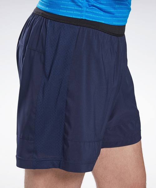 Reebok(リーボック)の「ランニング エッセンシャルズ ツーインワン ショーツ / Running Essentials Two-in-One Shorts(その他パンツ・メンズ・ネイビー/ブラック/グリーン・LARGE/MEDIUM/X-LARGE/SMALL/XX-LARGE/XXX-LARGE/X-SMALL)」の11枚目の写真