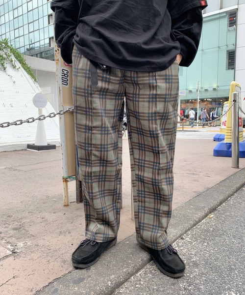 WHO'S WHO gallery(フーズフーギャラリー)の「【DEEVOO/ディーヴォ】ツイルセットアップパンツ(パンツ)」|ベージュ系その他