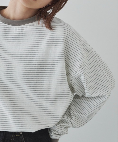 flaner（フラネ）の「ルーズボーダーロンTee（Tシャツ/カットソー・レディース・カーキ/ベージュ/ブラウン/ブラック/グリーン・FREE）」の4枚目の写真