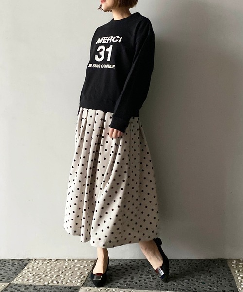 PICCIN(ピッチン)の「ビーズ刺繍プルオーバー(スウェット・レディース・ブラック/ライトグレー/オフホワイト・M)」の11枚目の写真