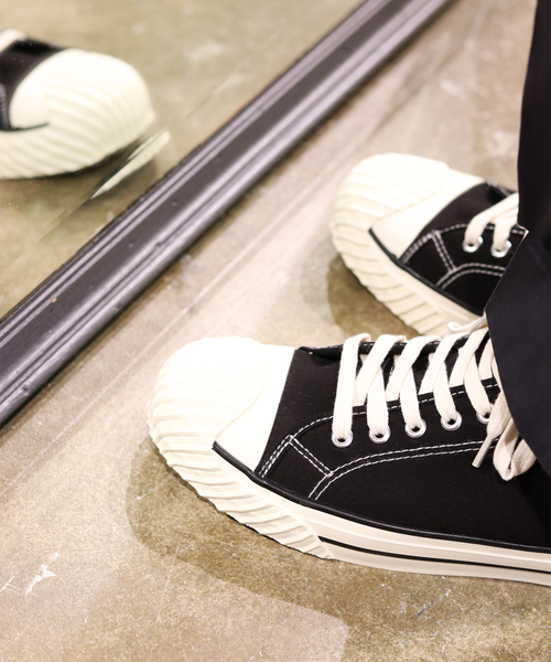 INHERIT（インヘリット）の「【AmberWall/アンバーウォール】 DANRO LOW（スニーカー・メンズ・ブラック/レッド/イエロー/アイボリー/ラベンダー/ブラック系その他・22.5cm/23.5cm/24.5cm/25.5cm/26.5cm/27.5cm/28.5cm）」の10枚目の写真