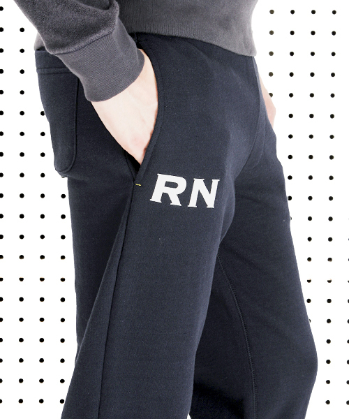 R.NEWBOLD（アールニューボールド）の「ONE POINT SWEAT PANTS/245396（その他パンツ・メンズ・グレー/ネイビー・MEDIUM/LARGE/SMALL/X-LARGE）」の19枚目の写真