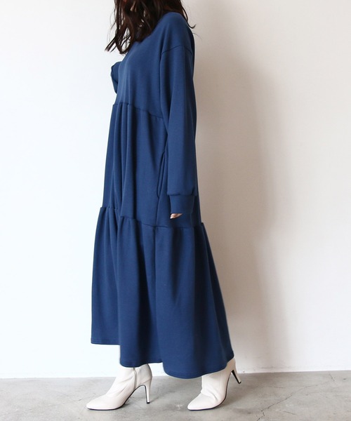 Roomy's（ルーミーズ）の「ティアードスウェットワンピース（ワンピース・レディース・グレー/ブラック/ブルー・FREE）」の8枚目の写真