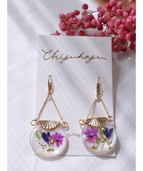 tone(トーン)の「【chiguhagu】ゆれるお花ピアス (MA)(ピアス(両耳用)・レディース・パープル・FREE)」の4枚目の写真
