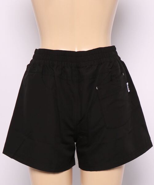 FILA(フィラ)の「【FILA/フィラ】レディースロゴプリントボードショーツ / UPF50+(その他パンツ・レディース・ブラック/ネイビー/カーキ・MEDIUM/LARGE)」の16枚目の写真