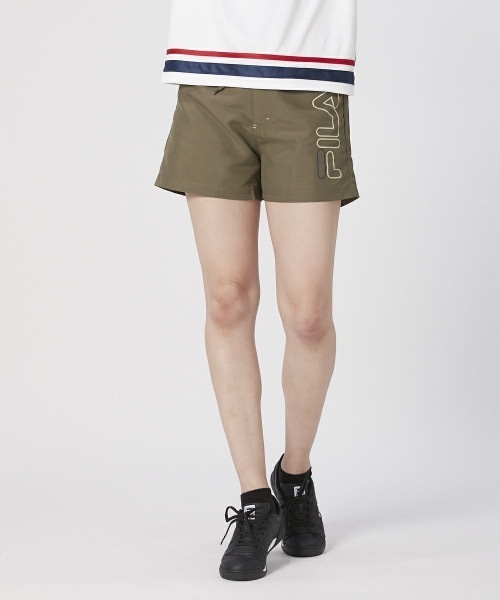 FILA(フィラ)の「【FILA/フィラ】レディースロゴプリントボードショーツ / UPF50+(その他パンツ・レディース・ブラック/ネイビー/カーキ・MEDIUM/LARGE)」の1枚目の写真