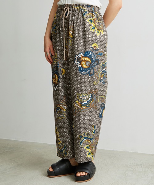 cardo fabrica（カルドファブリカ）の「アフリカンバティックテーパードイージーパンツ（その他パンツ・レディース・グレー/グリーン・FREE）」の19枚目の写真