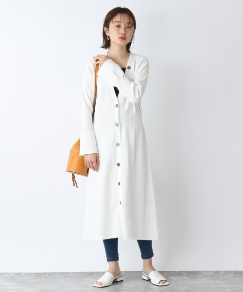 JEANASIS(ジーナシス)の「14GフレアロングVカーディガン/943432(カーディガン/ボレロ・レディース・ホワイト/ブラック/グレイッシュベージュ・FREE)」の15枚目の写真