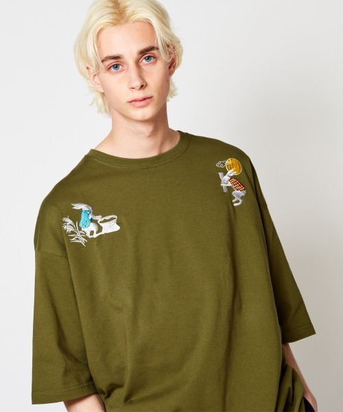 rehacer（レアセル）の「rehacer : The Moon Viewing on Wide Body / ザ.ムーンビューイング オン ワイドボディー（Tシャツ/カットソー・メンズ・ホワイト/ブラック/グレー/カーキ/ネイビー/ベージュ・SMALL/MEDIUM/LARGE/X-LARGE）」の5枚目の写真