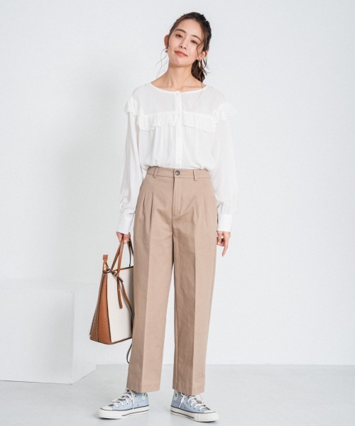 Andemiu（アンデミュウ）の「ハイウエストチノパンツ938601（チノパンツ・レディース・ブラック/ベージュ・SMALL/MEDIUM）」の18枚目の写真