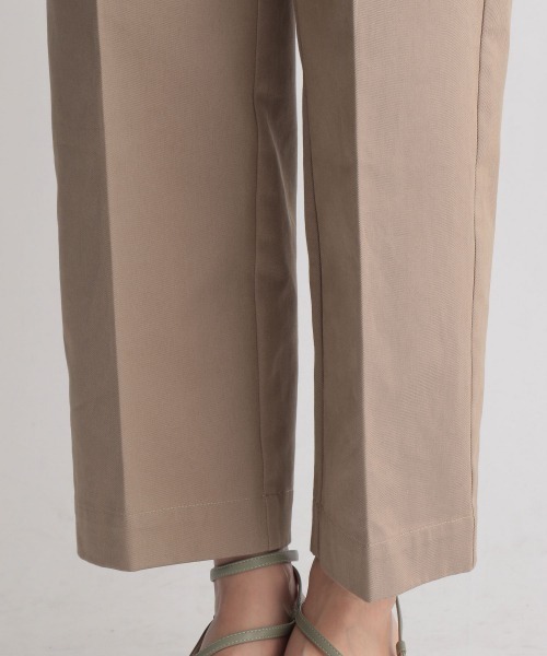 Andemiu（アンデミュウ）の「ハイウエストチノパンツ938601（チノパンツ・レディース・ブラック/ベージュ・SMALL/MEDIUM）」の6枚目の写真