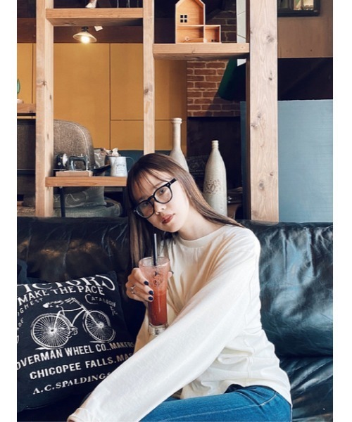 THROW by SLY(スローバイスライ)の「THROW TWIST DRAPE TOPS ツイスト ドレープ トップス(Tシャツ/カットソー・レディース・ブラック/オフホワイト・FREE)」の19枚目の写真