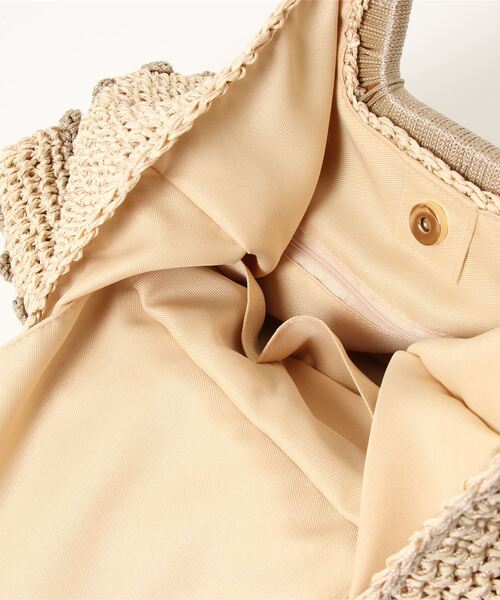 natural couture（ナチュラルクチュール）の「木手ハンドル玉編みトートバッグ（トートバッグ・レディース・キャメル/ベージュ・FREE）」の6枚目の写真