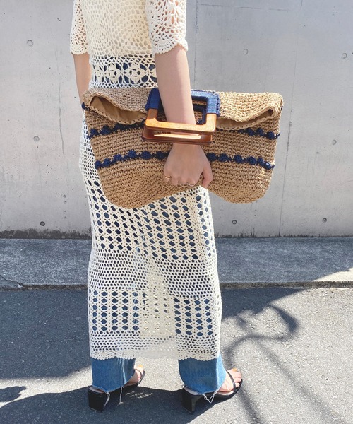 natural couture（ナチュラルクチュール）の「木手ハンドル玉編みトートバッグ（トートバッグ・レディース・キャメル/ベージュ・FREE）」の17枚目の写真