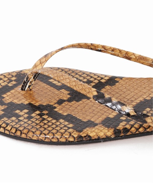 Spick & Span（スピックアンドスパン）の「【FABIO RUSCONI】トングサンダル◆（サンダル・レディース・ブラック/ブラウン系その他/ベージュ・38/36/37）」の15枚目の写真