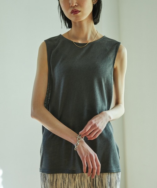 VACANCY（ヴァカンシー）の「バックオープンタンクトップ（タンクトップ・レディース・チャコールグレー/ブラウン/オレンジ・FREE）」の4枚目の写真